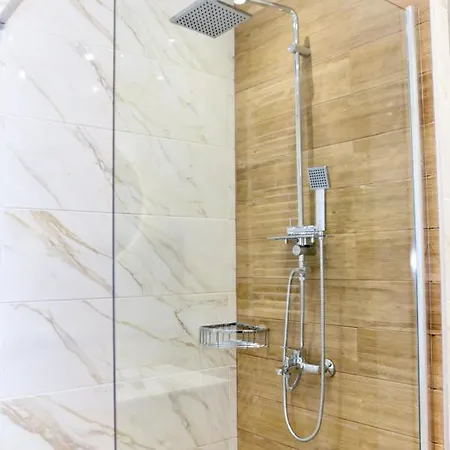 アパート Prana's Castle キパリシア