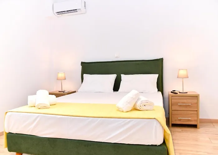 Prana's Castle * Kyparissia